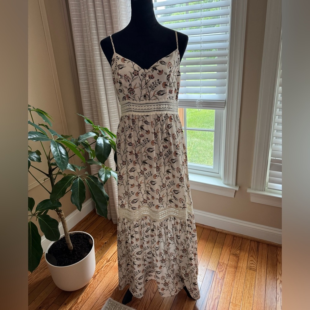 Floral White Maxi Dress